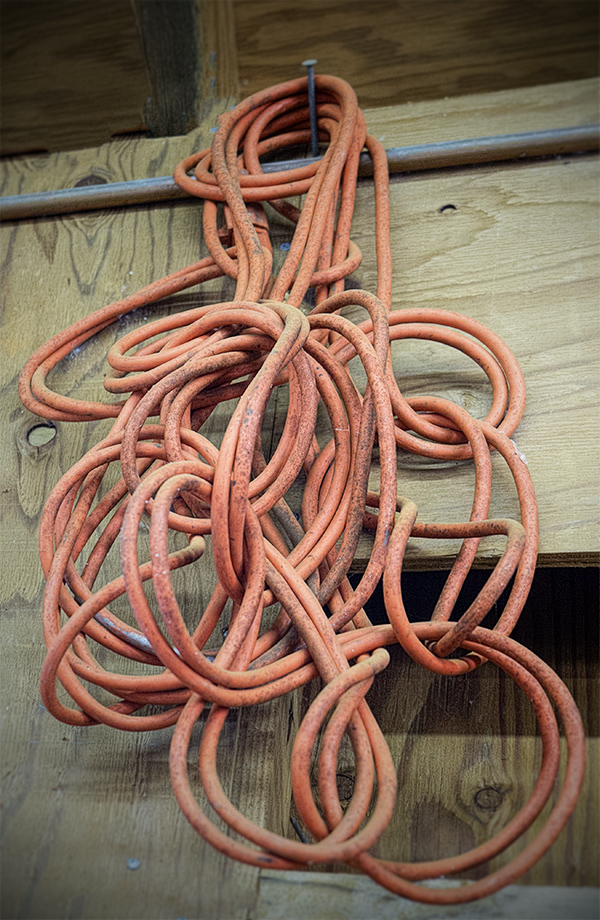 WEB_knotted orange rope