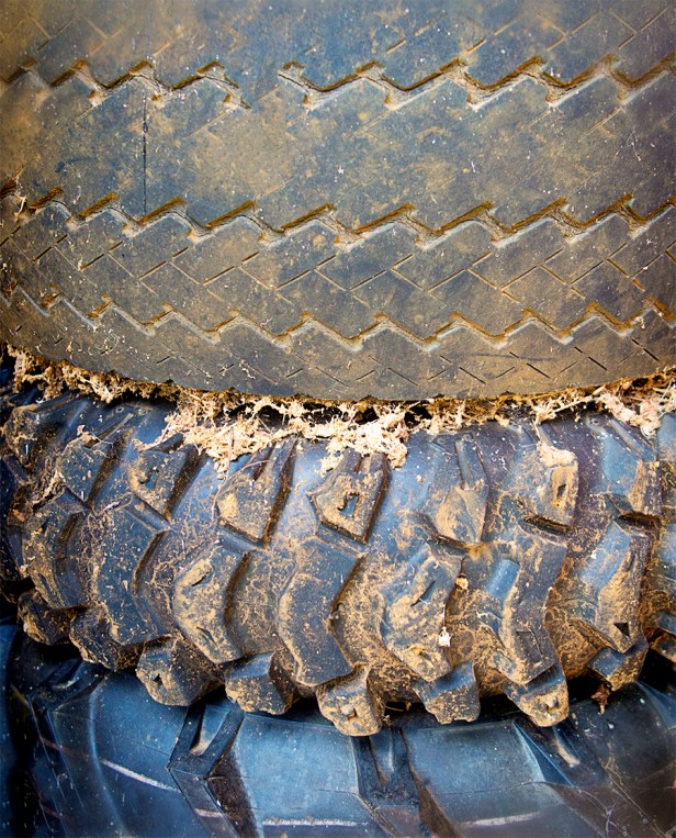 WEB_three stacked tires